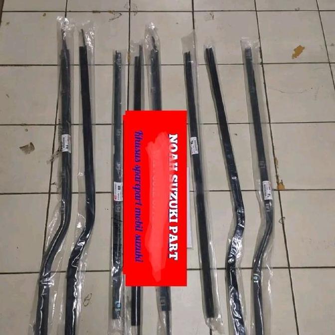Pelipit Kaca Suzuki Vitara Escudo Sidekick