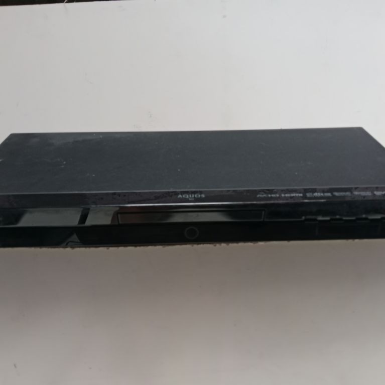 SHARP DVD Player fBLU-RAY DISC PLAYER BD-AMS10A