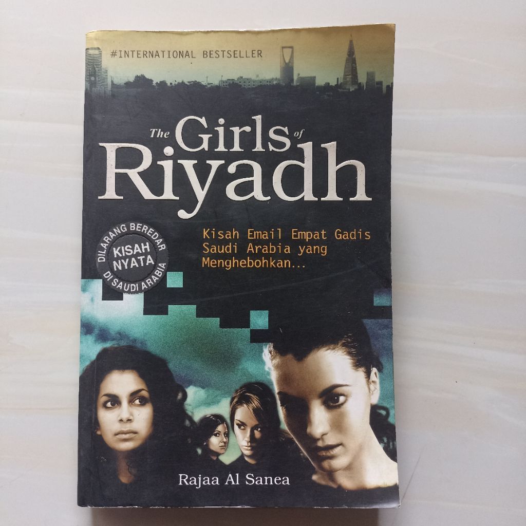 THE GIRLS OF RIYADH - RAJAA AL SANEA