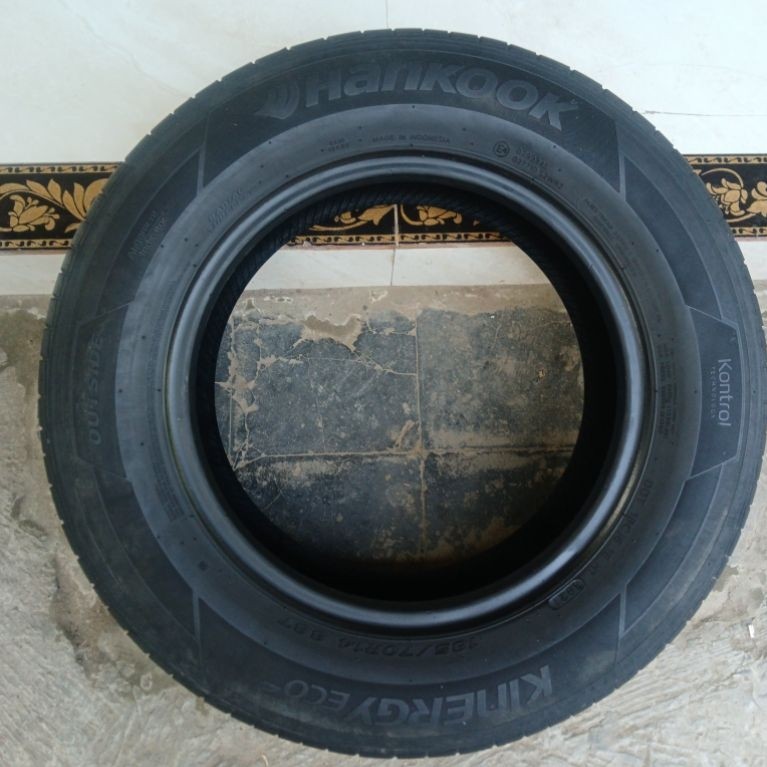 Ban Falken 185/70 R14