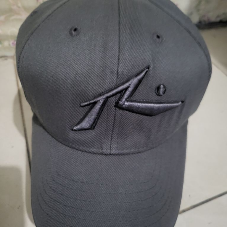 Topi Rusty vintage