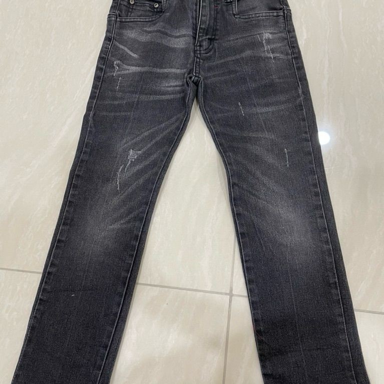 Celana Jeans Hitam Anak Laki Laki size 6