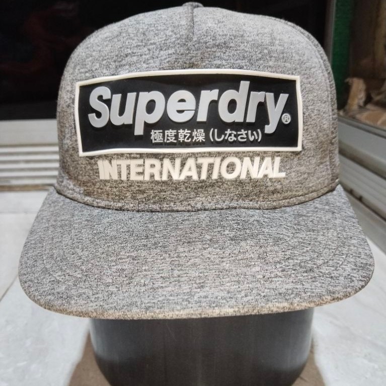 Topi Superdry International Rubber Patch Grey Melange Snapback Second Original