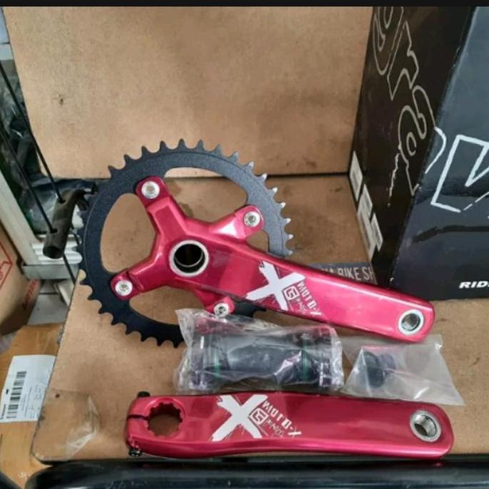 Crank FSA Gravity Moto X Red Include BB FSA - bb73