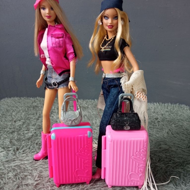 koper Barbie Aksesoris Ori preloved / bekas mainan berbi + admin