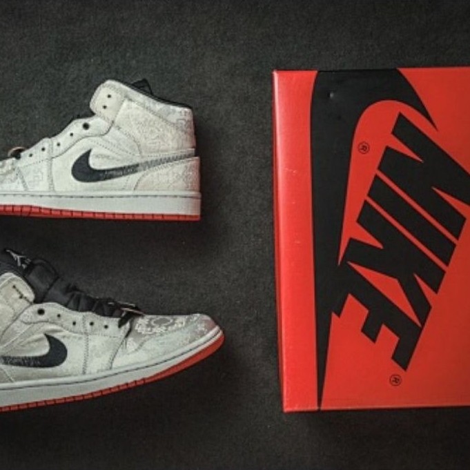 Air Jordan 1 Mid Edison Chen CLOT Fearless Kickwho