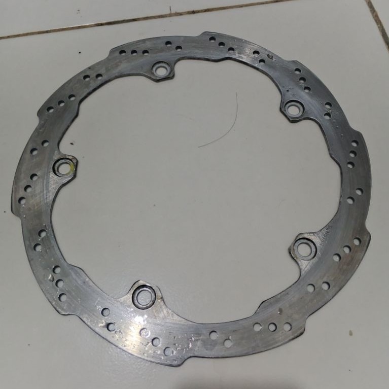 Disck depan satria fu injeksi