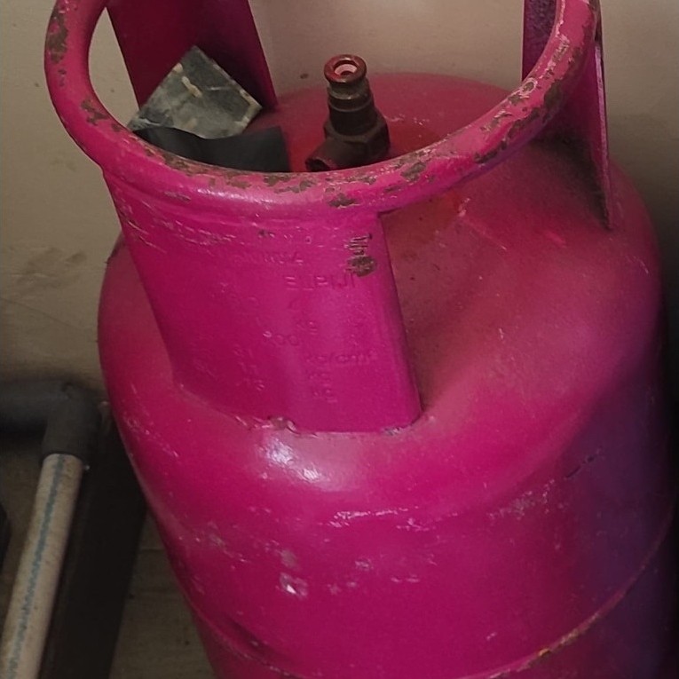 TABUNG GAS 12 KG KOSONG