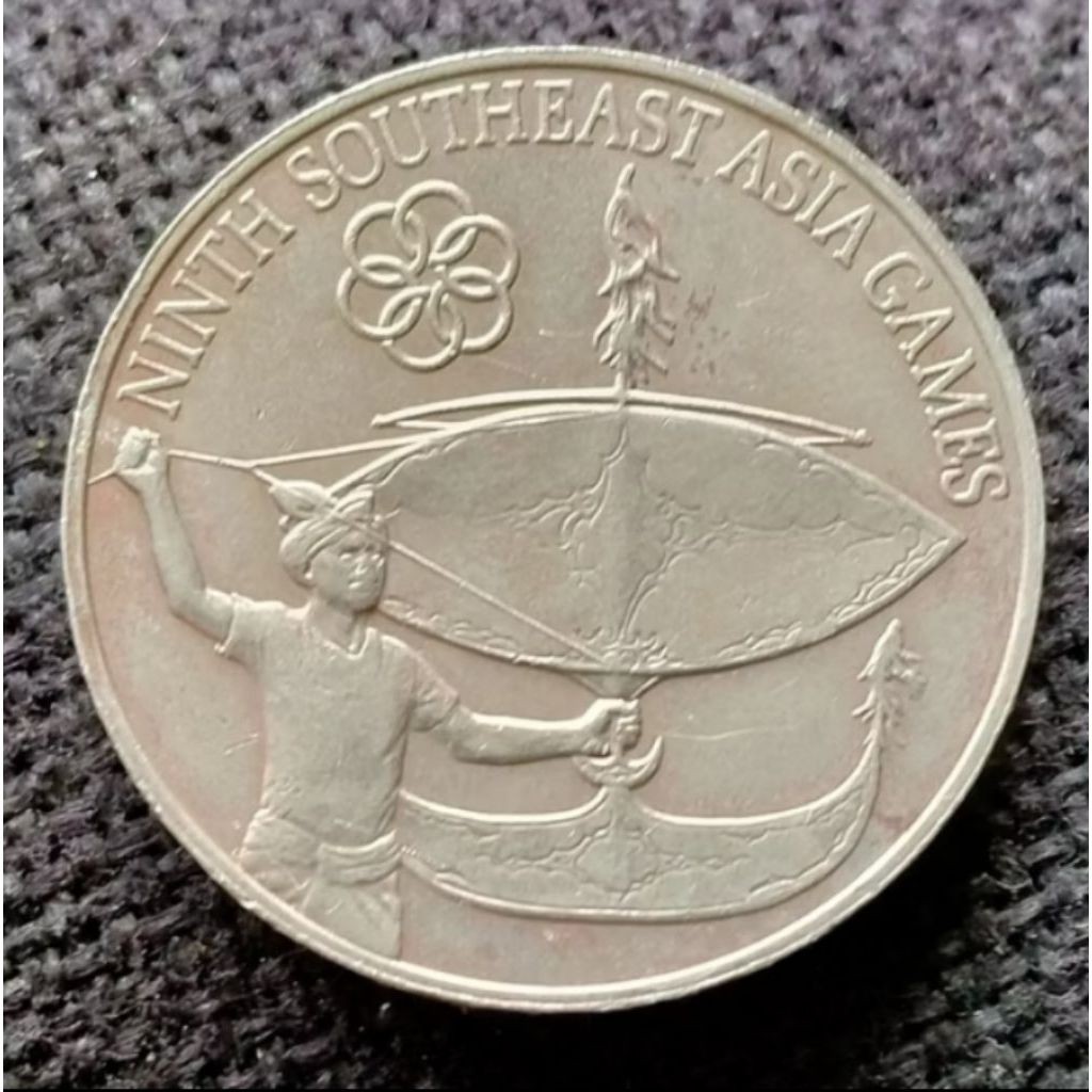 Uang Koin Kuno Malaysia 1 Ringgit 1977 Edisi Layangan