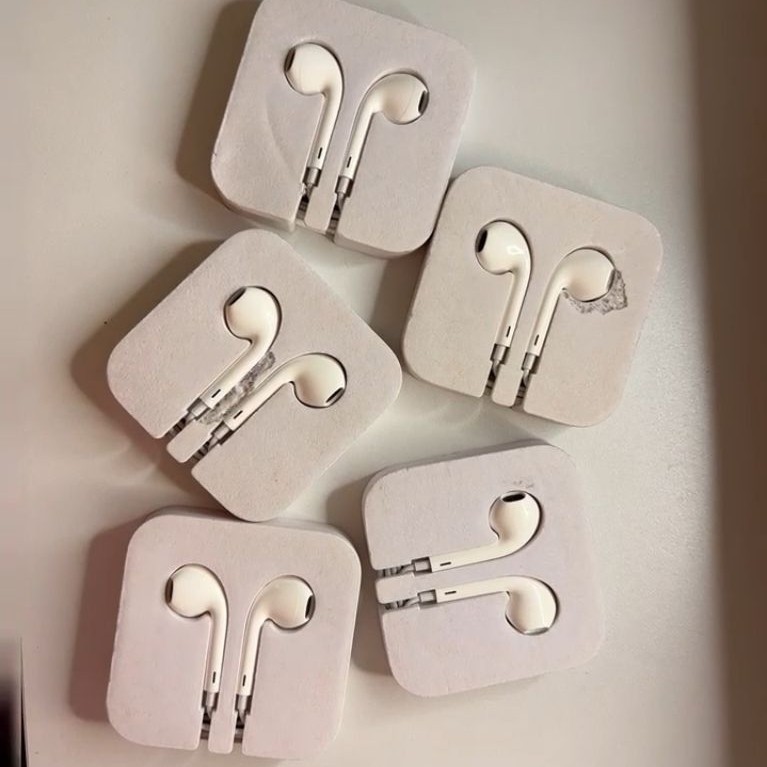 Earphone Headset iPod Touch 7th Original new Jack 3.5mm