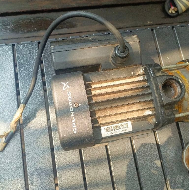 pompa air grundfos