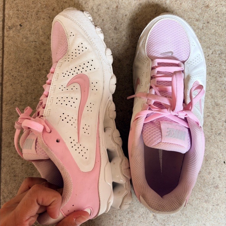 Sepatu nike original pink putih size 38