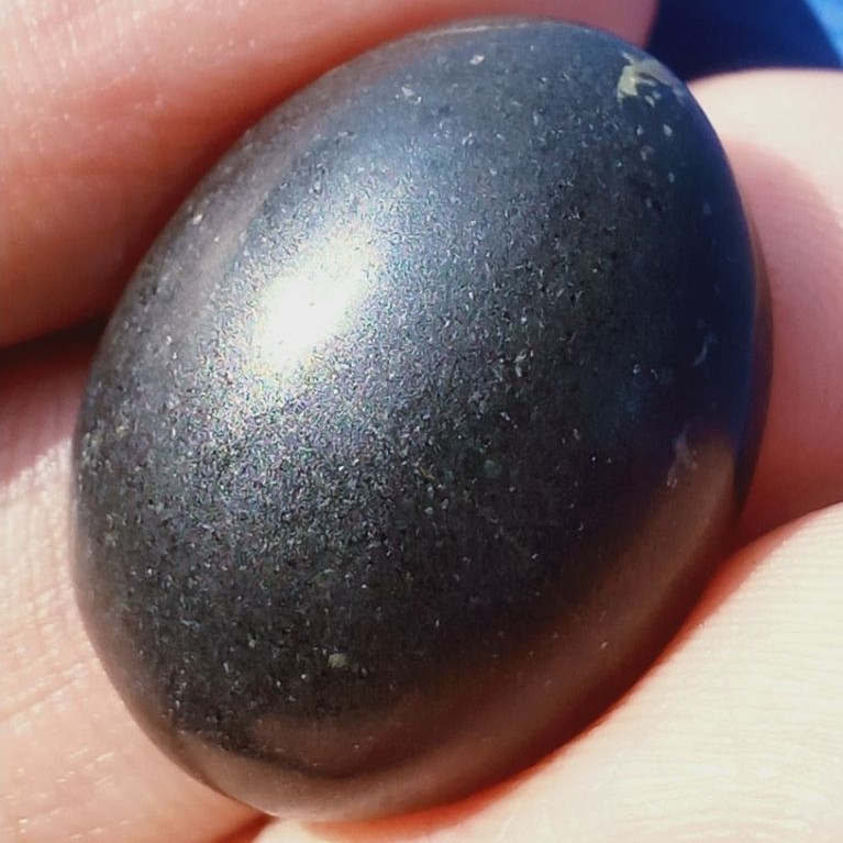 Batu Badar Besi Hitam Kendit