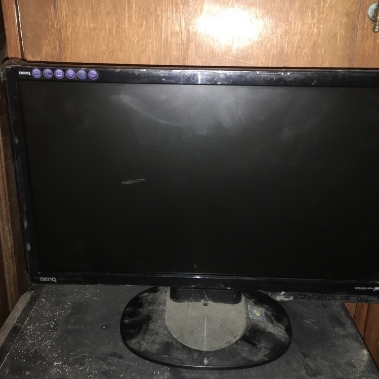 Monitor Komputer LCD Benq 19inc 60hz