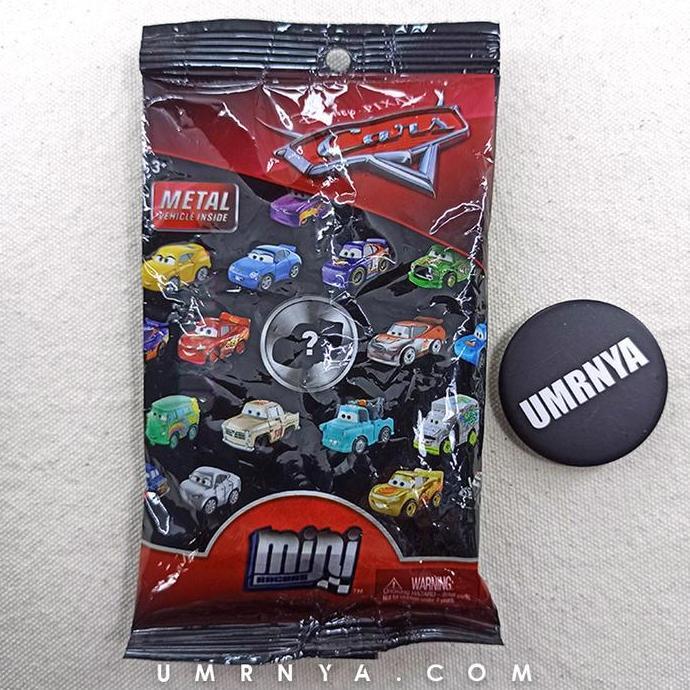 Mini Racers Cars 3 METAL Mattel Ori wave 1 2 3 4 NO. 32 Dr. Damage car