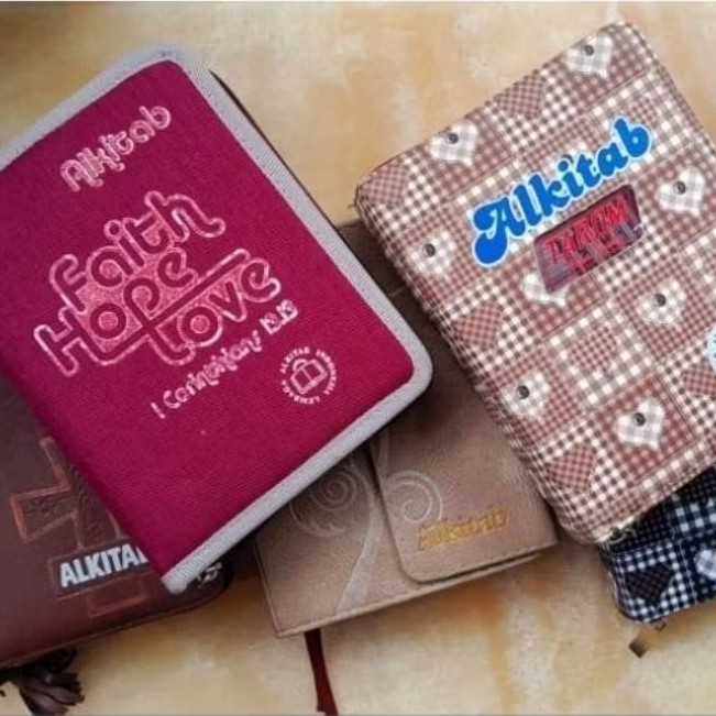 ALKITAB/ Kitab Suci INJIL Model Agenda & Resleting : LAI