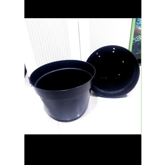 Pot 4 Hitam/ Pot Bunga Hitam sedang/ Pot Tanaman/ Pot bunga Murah