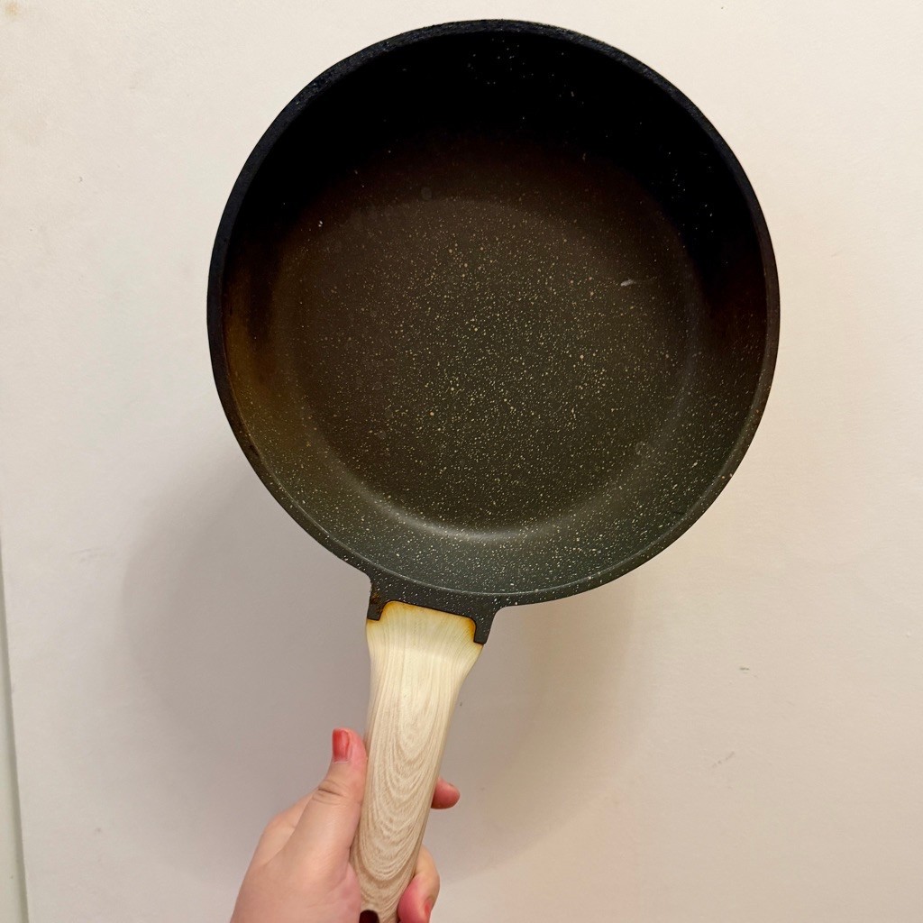 Carote Essential Woody Frypan 24 cm - Wajan Penggorengan Anti Lengket Granit