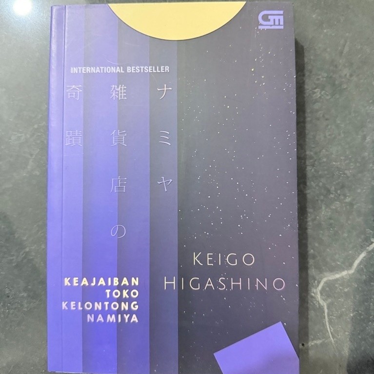 GRAMEDIA Novel Keigo Higashino Toko Kelontong Namiya Preloved 100% Original