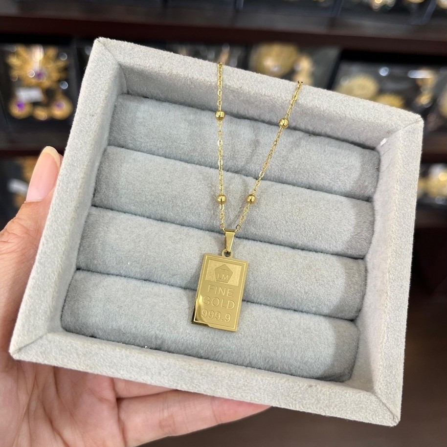 Kalung liontin bentuk batangan emas Fine Gold 999.9 warna emas