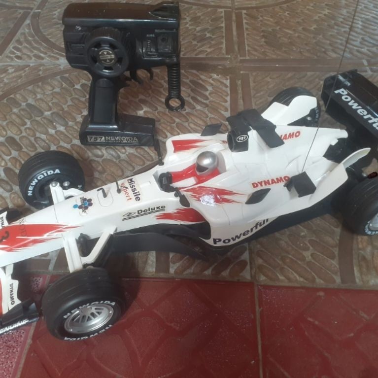 Mobil RC F1 NQD Scale 1:10