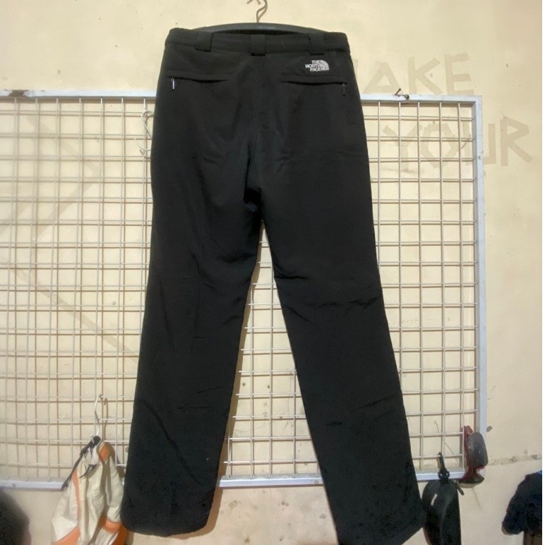 CELANA HIKING TNF / the north face original