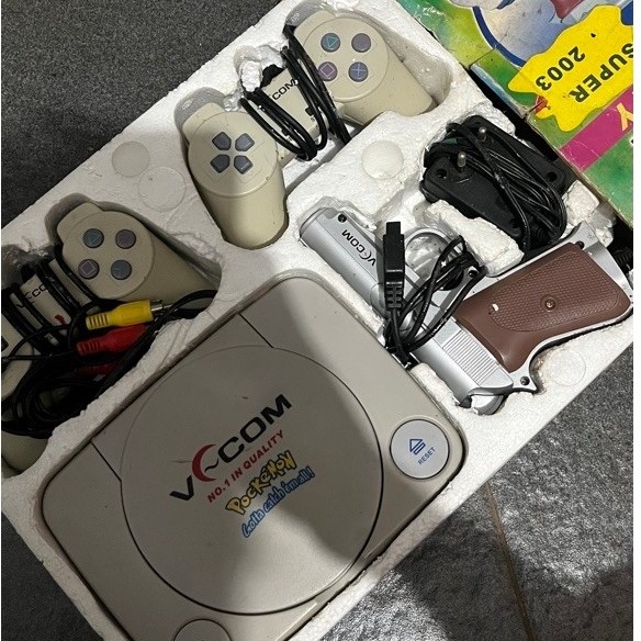 console game vcom pokemon new old stock