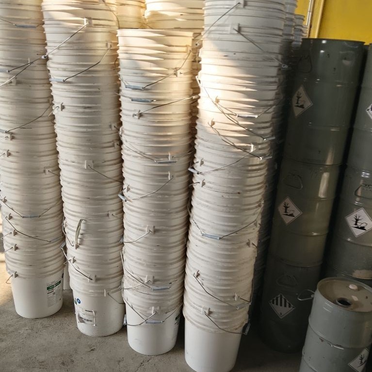 ember plastik 25liter (komplit tutup).ember cat.ember bersih siap pakai