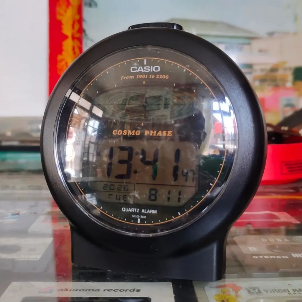 Casio Cosmo Phase CGQ 300 Jam Alarm Meja 1980s. Vintage Casio Desk Alarm Clock