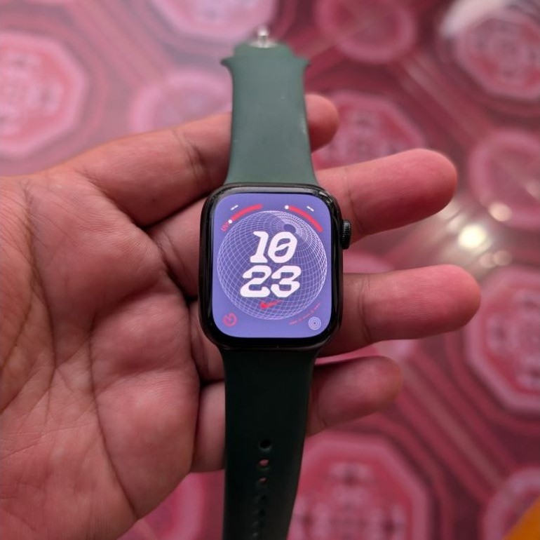 Apple Watch Series 7 41mm Midnight Green
