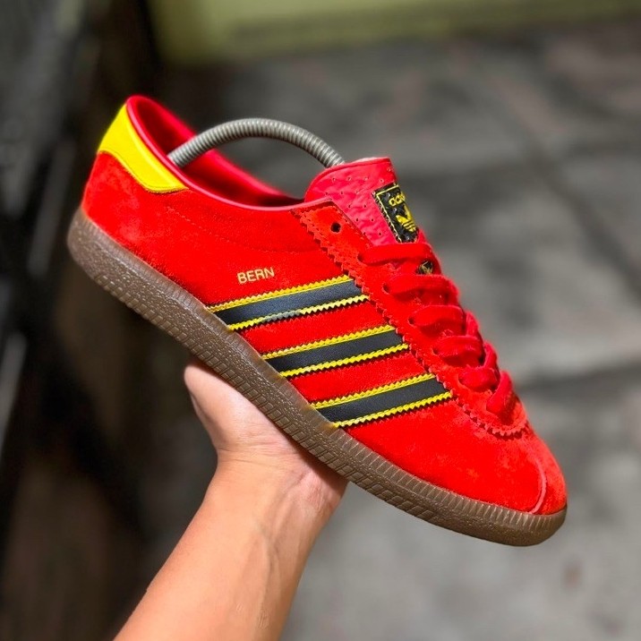 adidas bern red archive size 41 1/3