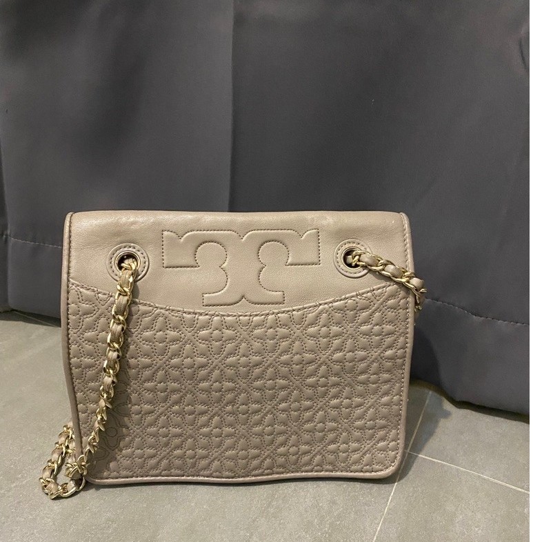 tory burch bryant abu grey