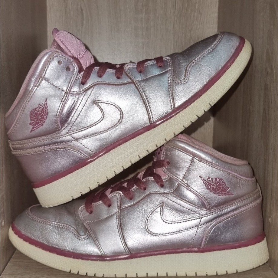 Nike AJ Pink 40