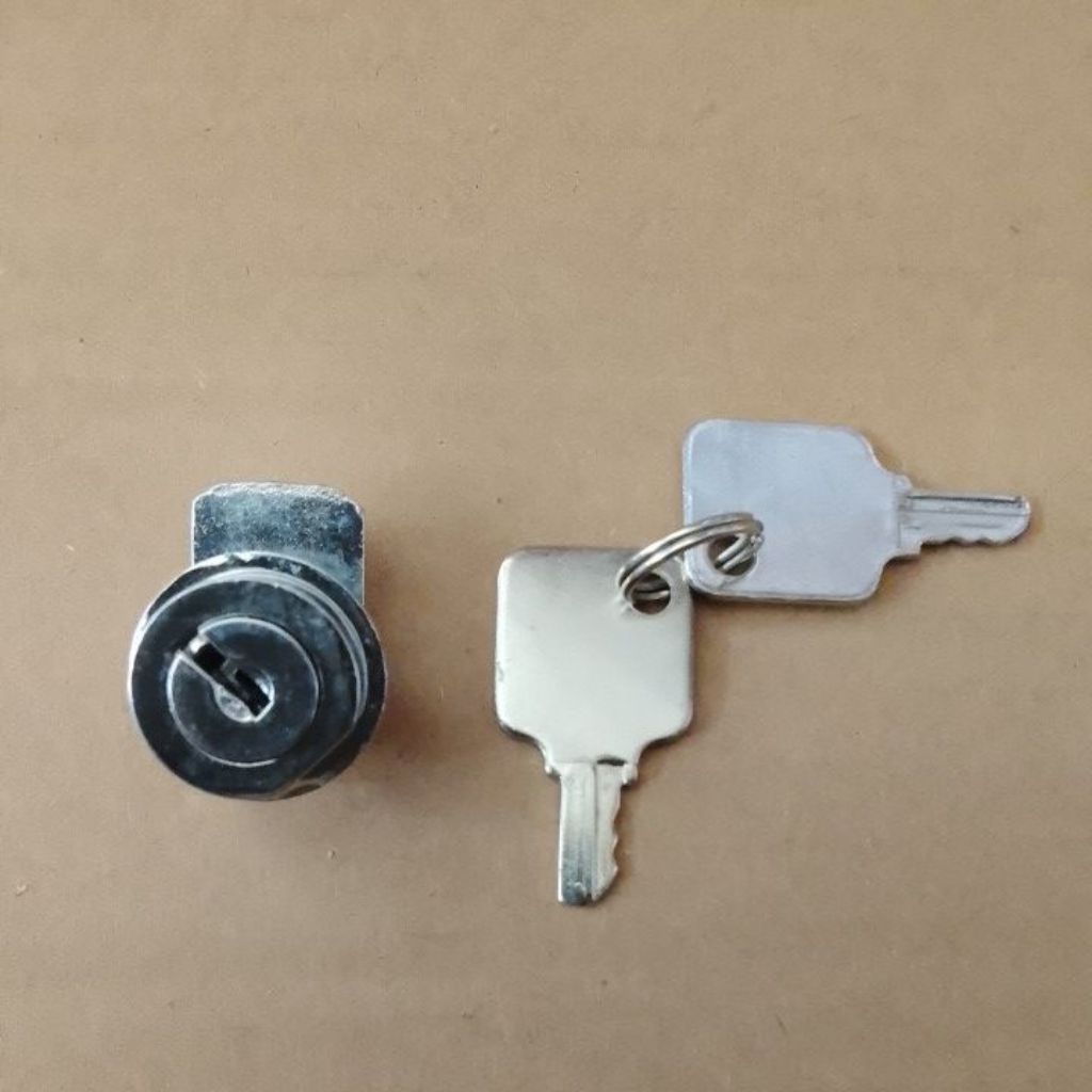 Kunci Sokes Kulkas Kaca Freezer Polytron Original