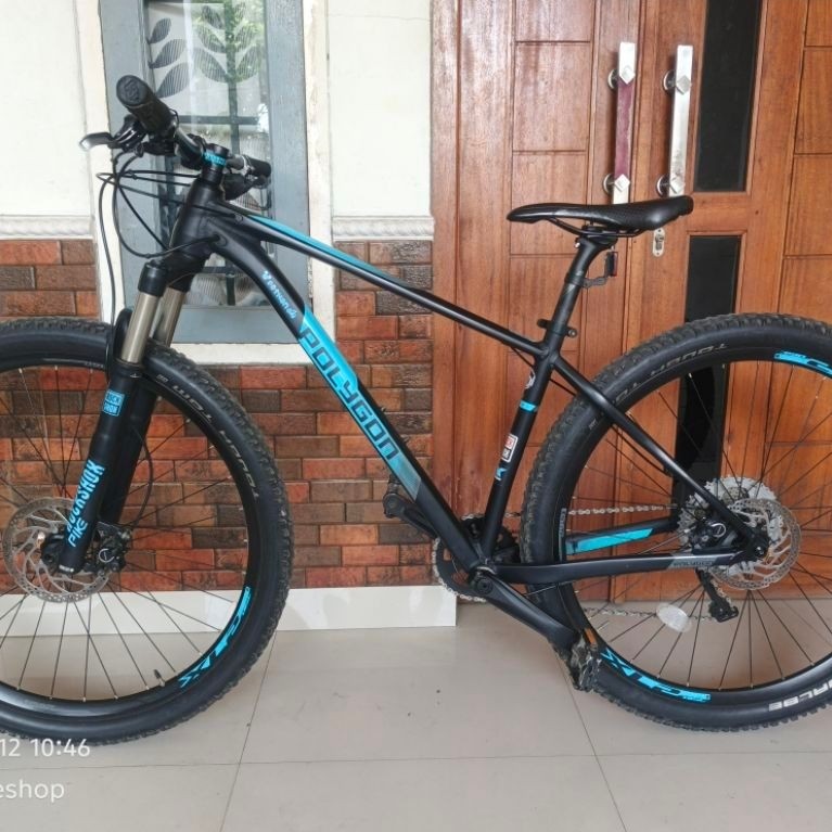 Sepeda gunung MTB polygon xtrada 8 2020 29 er scond