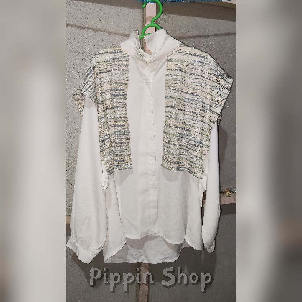 [Baca Deskripsi Sebelum Membeli] Ready Stok Kemeja Vest Wanita Warna Putih Story of Lily Size XL