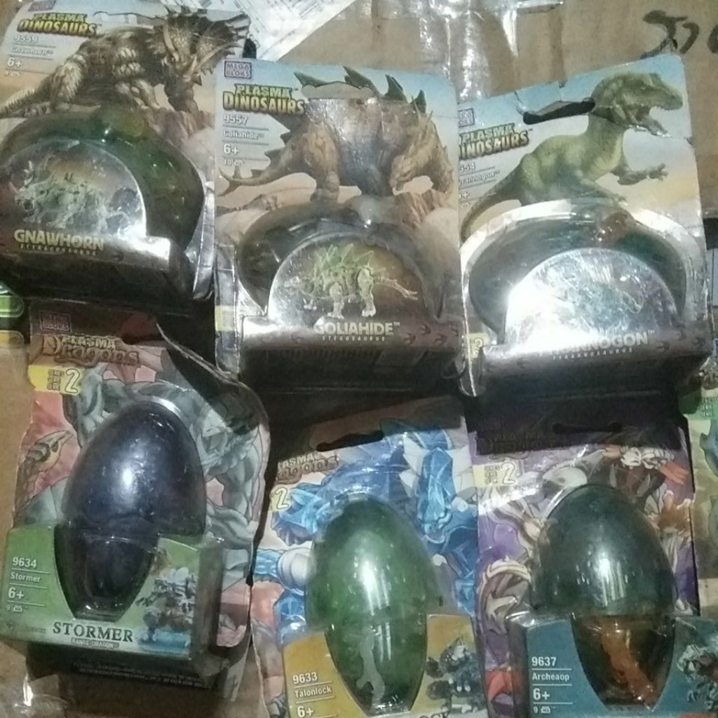 mega bloks egg toys dinosaurs plasma dragons