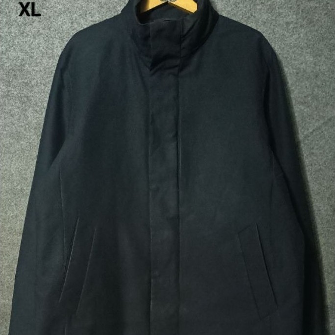 jaket gelembung UNIQLO hybrid down outerwear