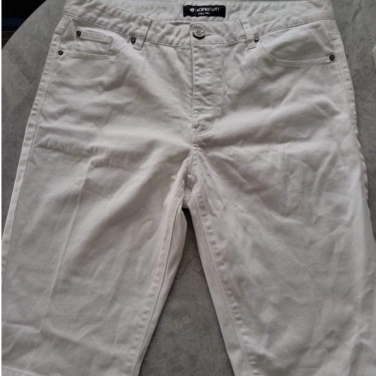 Celana pendek Hangten pria (SIZE M)