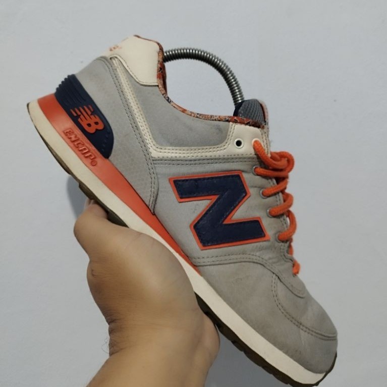 New Balance 574 klasik Grey/Orange|42,5/270|Second|Casual