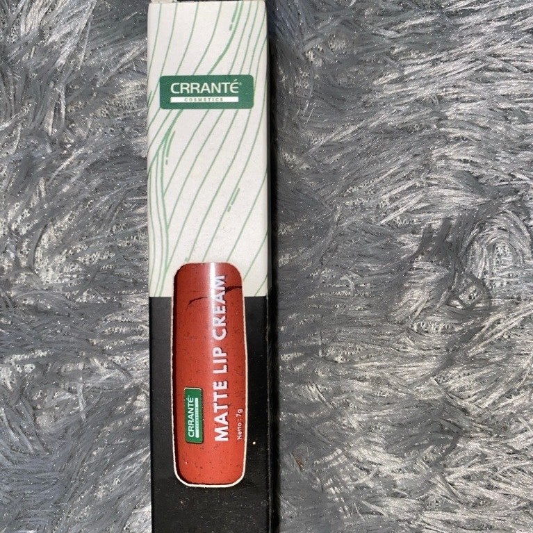 Crrante matte lip cream