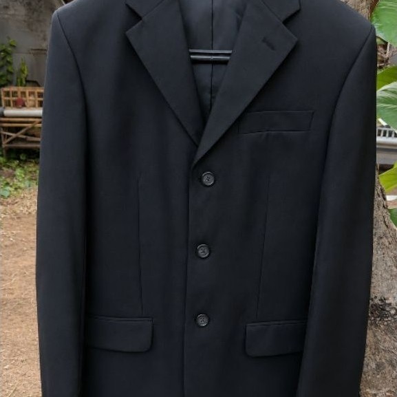 Jas Pria The Executive Original Hitam Size 48 – Elegan & Kondisi Bagus

