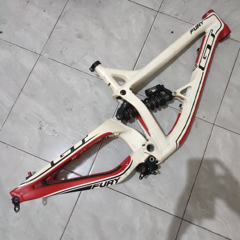 Frame Downhill GT fury Size S