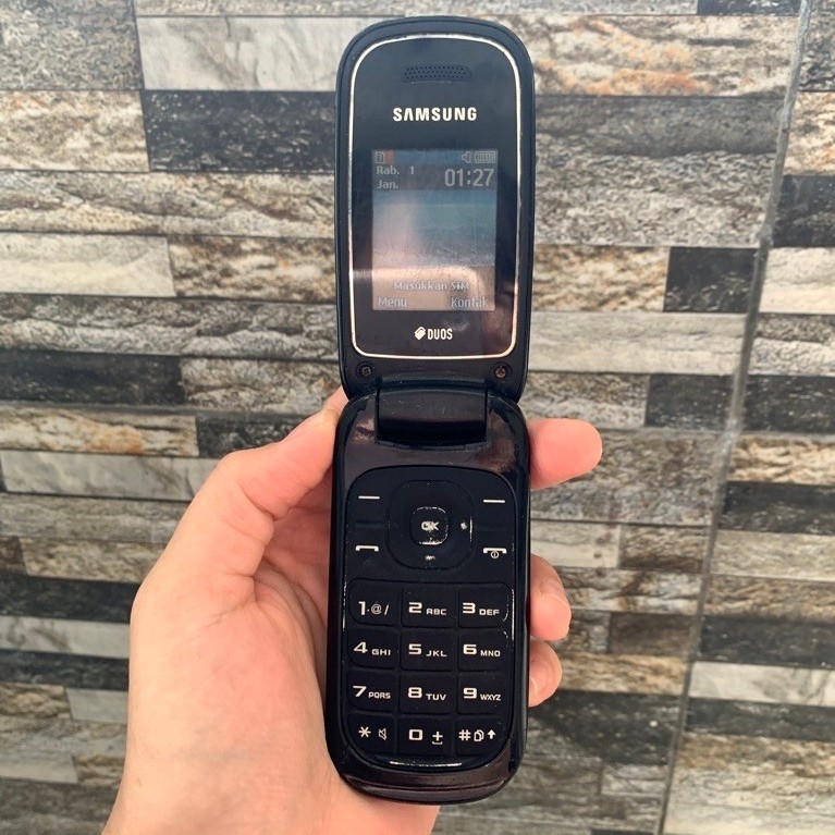 Samsung GT E1272 Preloved - HP Lipat Dual SIM (bekas pakai)
