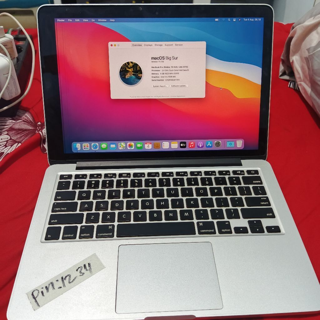 Macbook pro retina 2013 core i5 13 inch
