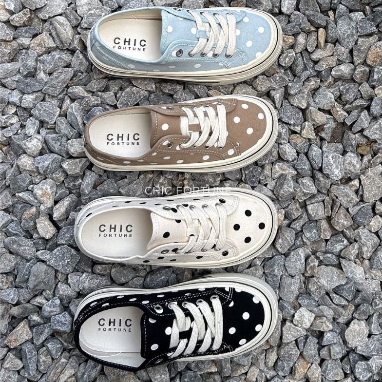 Chic Fortune SK 1121  Sneakers Wanita Import