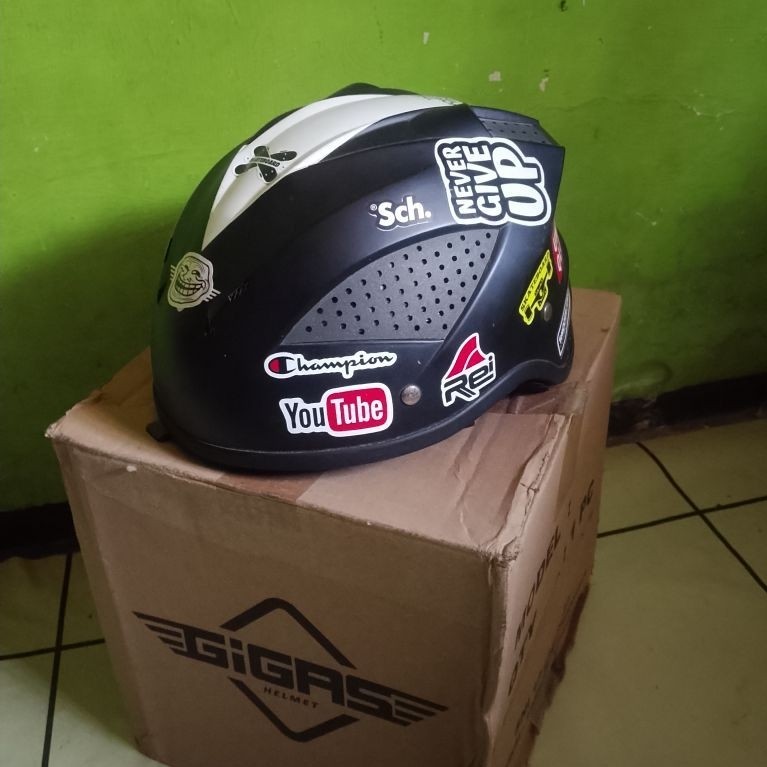 Helm sepeda Jecovox x Gigas