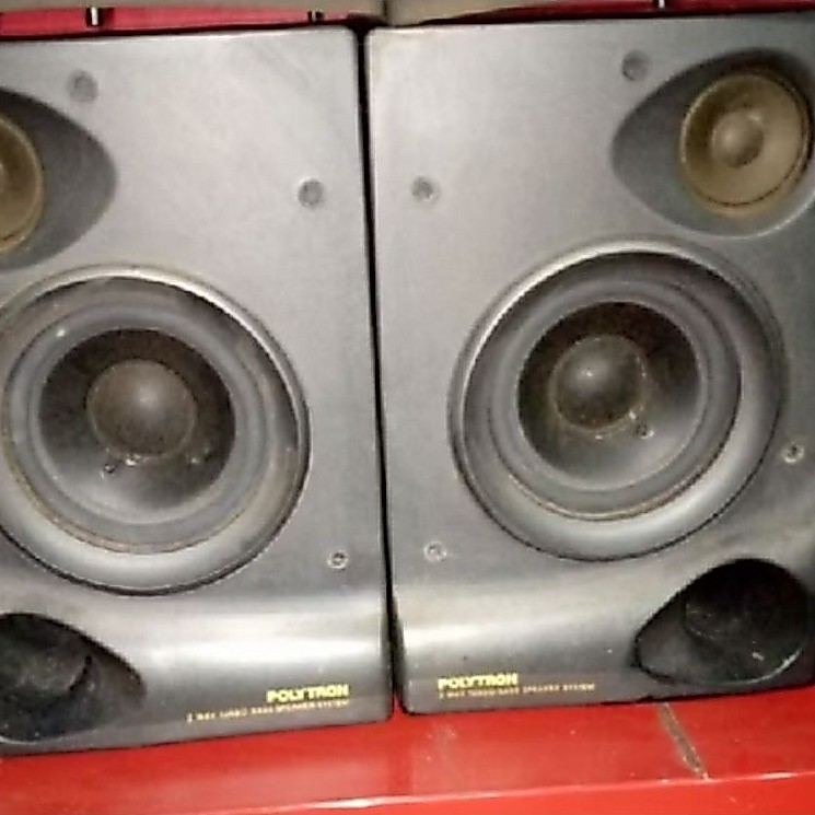 Speaker bekas compo Polytron Masih Berfungsi dengan baik