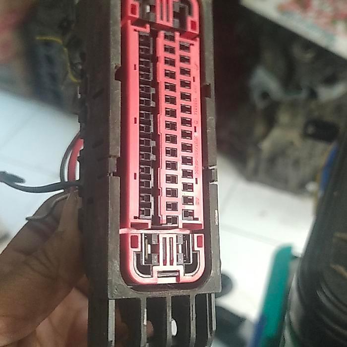 soket modul ABS Ford fiesta