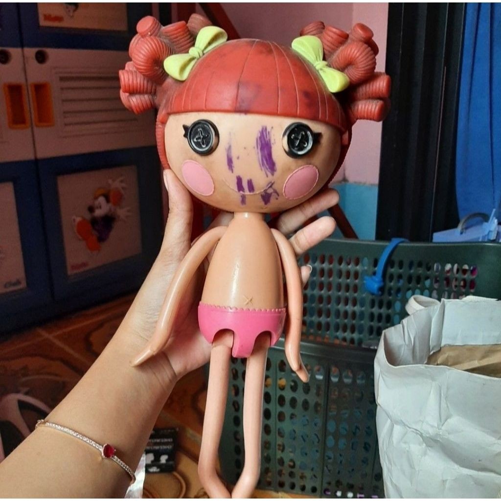 figure dikoleksi lala loopsy lalaloopsy merk mga minus coretan